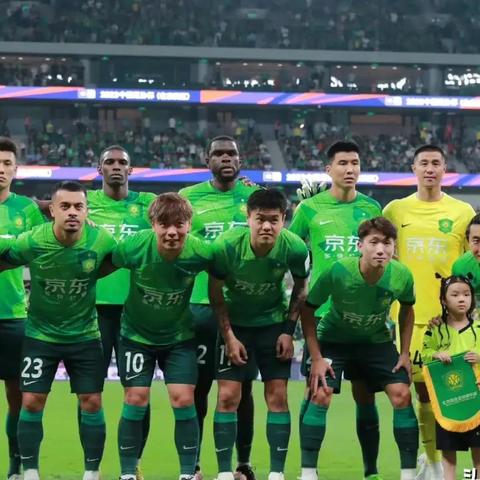 梅西签约四川蓉城,巨星加盟引爆中国足坛热议!